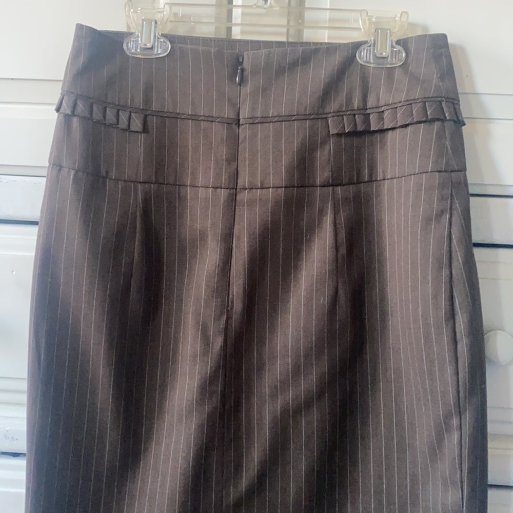 Skirt - Picture 5 of 7